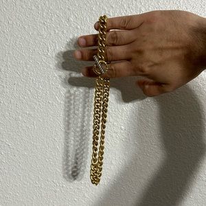 KENDRA SCOTT VINTAGE GOLD NECKLACE